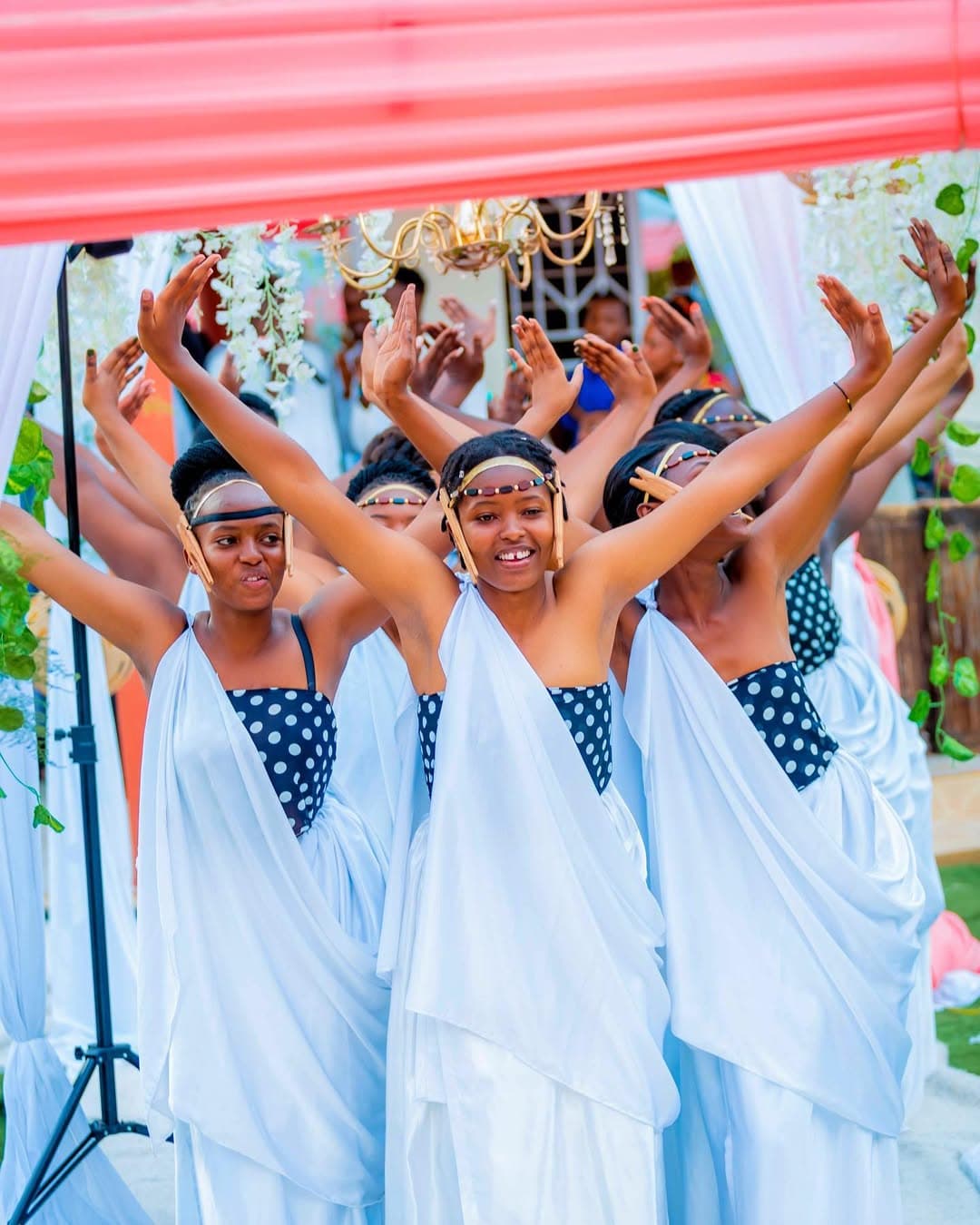 Traditional Rwandan dancers